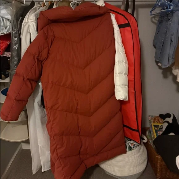 NWT Aritzia Wilfred long puffer coat M - Picture 4 of 12